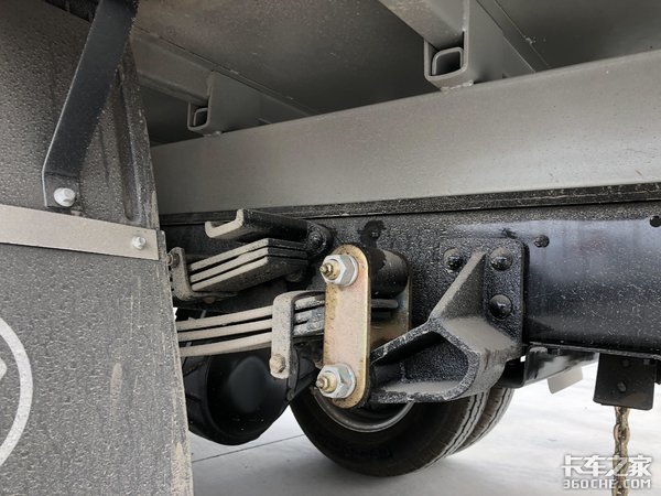 自重2.2吨能拉1.4吨货,城际短途运输,福田时代小卡更划算