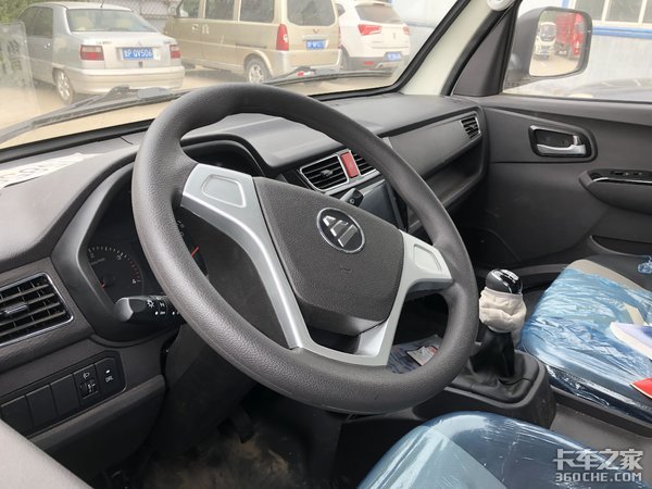 自重2.2吨能拉1.4吨货,城际短途运输,福田时代小卡更划算