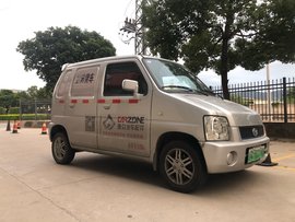 别看块头小，拉货可真不少，昌河北斗星电动货车来了