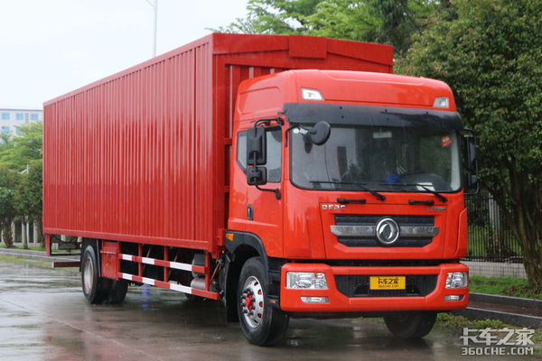 6大单桥载货车对于既拉快递又拉零担的卡友来说,在整车总质量以及收费