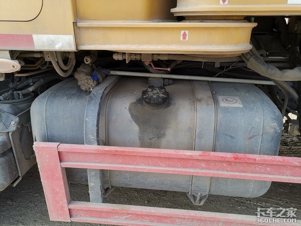 奔馳阿洛斯底盤 這款混凝土泵送車真香