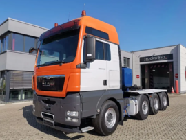 7年跑了36万公里,这台二手德国曼TGX大件车还能卖40万