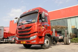 底盘价都不超18万 10款主流高顶双卧6米8载货车盘点（上）