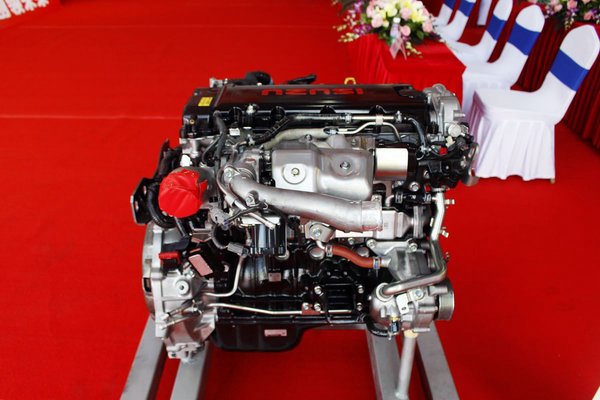 圣达庆铃20周年庆:KV800首次亮相 搭载五十铃4JZ1新一代发动机