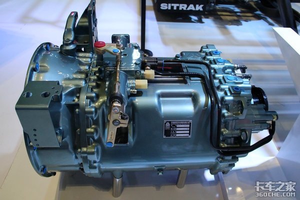 货箱长近10米 这台国六汕德卡G5大单桥能装70方!