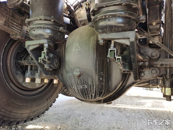 �����ٿ�������������ж6��2F�������KS