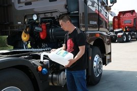 到处都是坑 看你往哪跳？国六用户苦不堪言 原因竟出在这个上面！