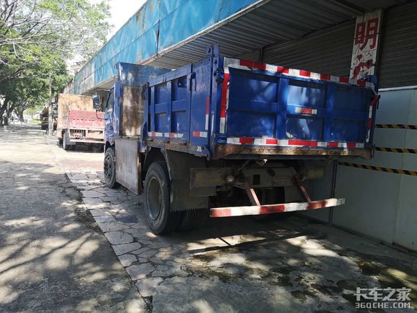 ������С��ж����ô��?˾��:��Ǯ̫����