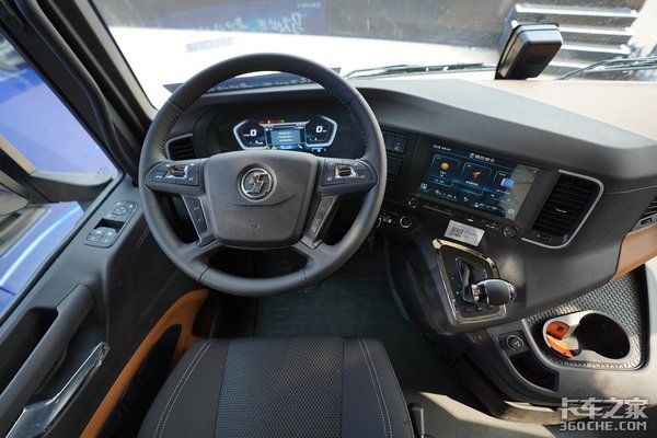 11.11日上市 国六起步 工匠精神打造的陕汽X6000上市