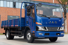 均价12万的蓝牌轻卡大碰撞 150的马力输出谁会让你心动