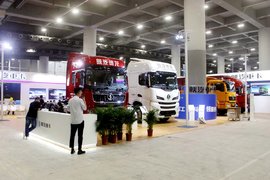 广州车展:探馆陕汽展台 德龙X6000及热销车型齐亮相