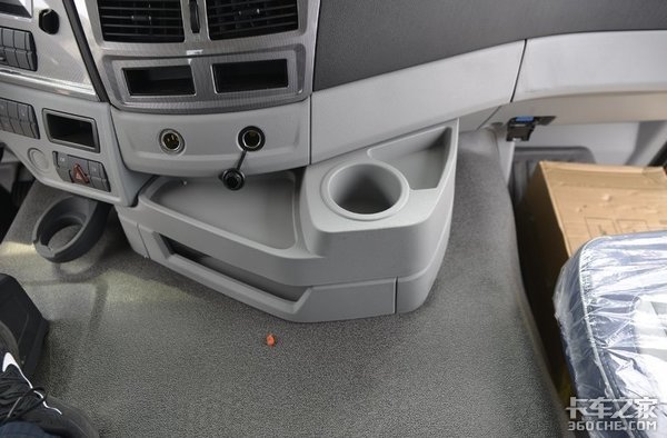 跑冷链 看看福田欧曼EST能不能满足你