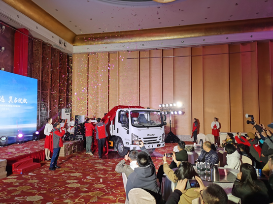 �ĳ���Զ&nbsp;��������&nbsp;�����Ῠ��������