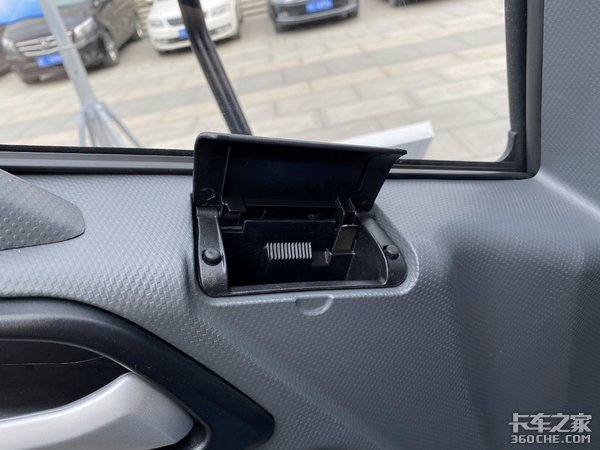 节油率最高可达35.3% 陕汽轻卡德龙E3000足以解决你的里程焦虑