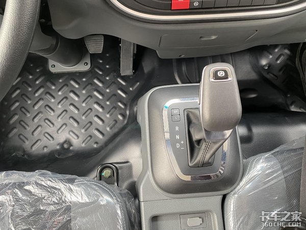 节油率最高可达35.3% 陕汽轻卡德龙E3000足以解决你的里程焦虑