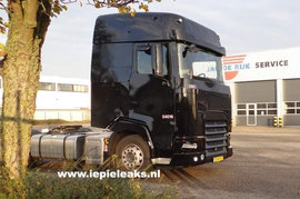 前悬更加靠后 驾驶室体积变大 达夫新车呼之欲出