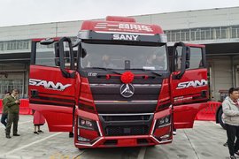 全面升级加持AMT 三一再出新车 还是大马力三轴牵引车