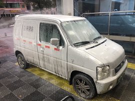 北斗星EV电动车咋样?司机:灵活好停车,150公里城配足够用