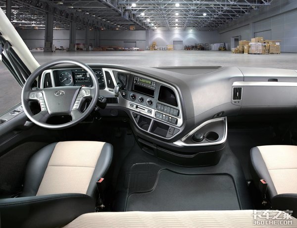 新一代现代创虎重卡引入国内 你会买吗