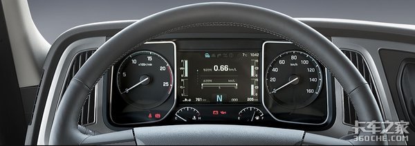 新一代现代创虎重卡引入国内 你会买吗