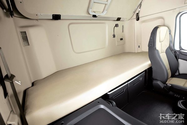 新一代现代创虎重卡引入国内 你会买吗