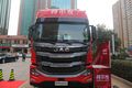 跑运输想省钱 看看格尔发6×4 LNG牵引车