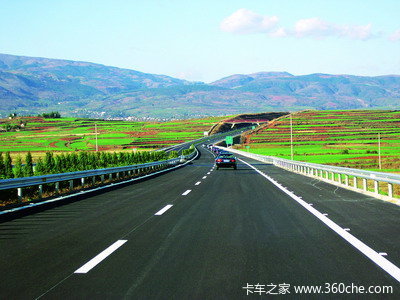 �������ٹ�·��55�����ϴ����һ�ɽ���