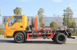 货箱可拆卸，专门运输建筑废料，时代金刚垃圾车底盘又矮又能装