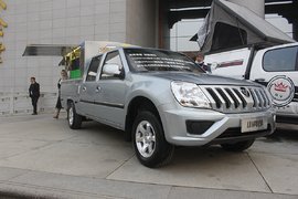 三开门平底货箱装载更便捷 福田萨普轿卡小货郎上市