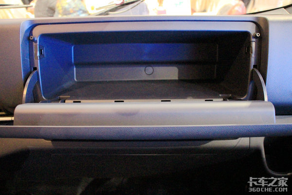 116马力售10.98万起 国六翼放EC7大秀五十铃ELF血统