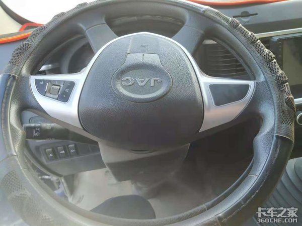 建材运输好帮手 江淮骏铃小自卸车不错