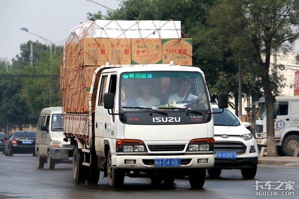 輕卡治理再次加嚴藍牌貨車路在何方