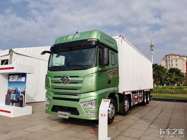 配置逆天的J7载货车 瞄准了哪块市场?