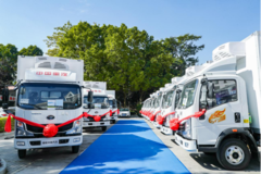 ������϶�������Ῠ���� ����������