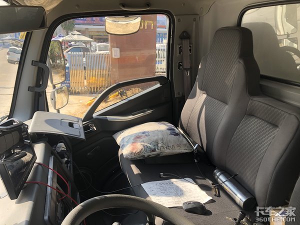 3��LED��Ļ&nbsp;ʵ�ĸ���ʱ�����������