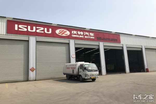 ���ն���������ʮ��M100��Ʒ�ƽ��