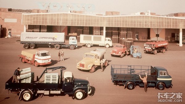 沃尔沃早期平头卡车 这大灯造型太萌了