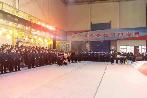 新纪录!中国重汽年产销商用车突破50万辆