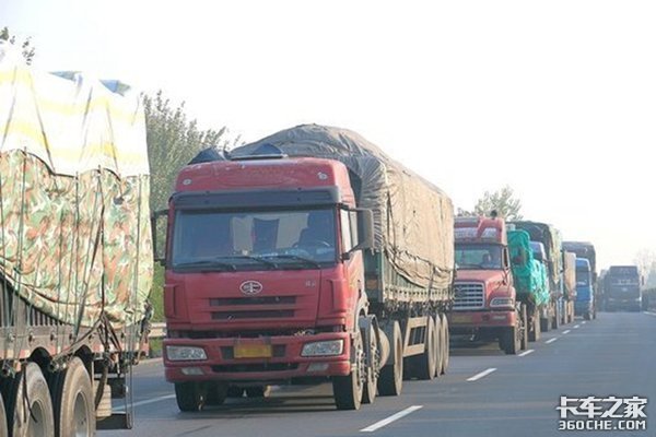 电商背后快递运输盛景 卡友却有喜有忧