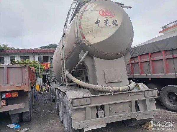 重汽豪瀚J7G水泥罐车 听听老师傅怎么说