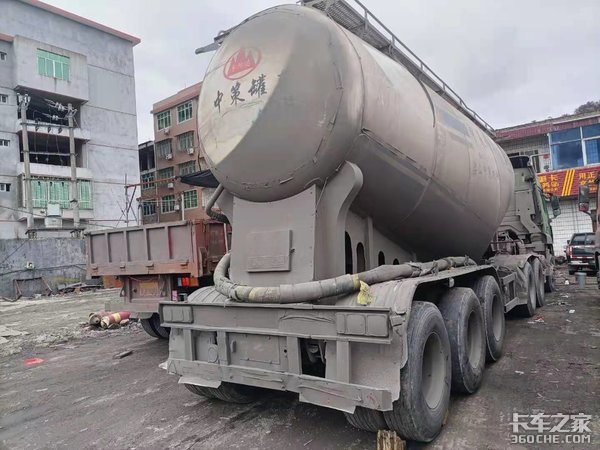 重汽豪瀚J7G水泥罐车 听听老师傅怎么说