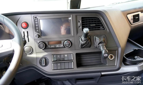 ���14��570����&nbsp;���J7����LNG����