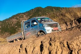 面对高原不能怂！看华晨鑫源三辆“鑫卡”如何突破极境