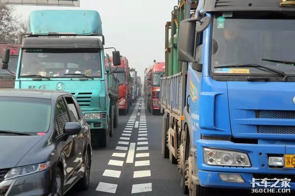 万能的转向轴 运输业中“公路坦克”神一般的存在