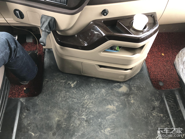 8x4�ػ�����AMT&nbsp;����JH6�ݳ�������ˬ