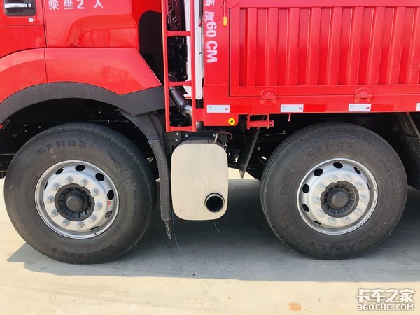 8x2载货还带提升桥 江淮格尔发K5W图解