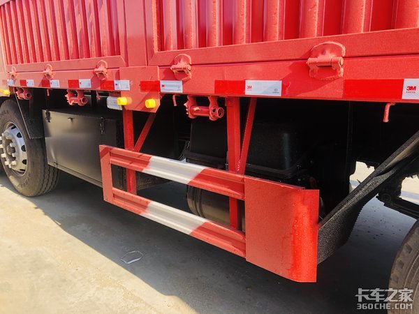 8x2载货还带提升桥 江淮格尔发K5W图解