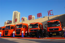 屡创新高 商丘重汽汕德卡新春答谢会订车588台