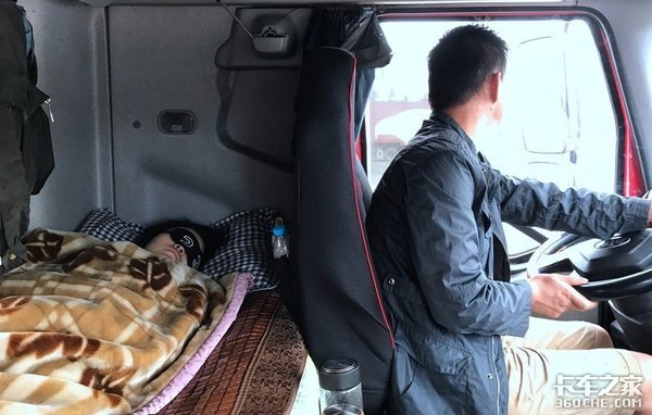 超4小时扣6分 公安部:这些不算疲劳驾驶