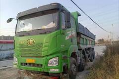 身披“嫩芽绿”，专业渣土运输的解放JH6自卸车